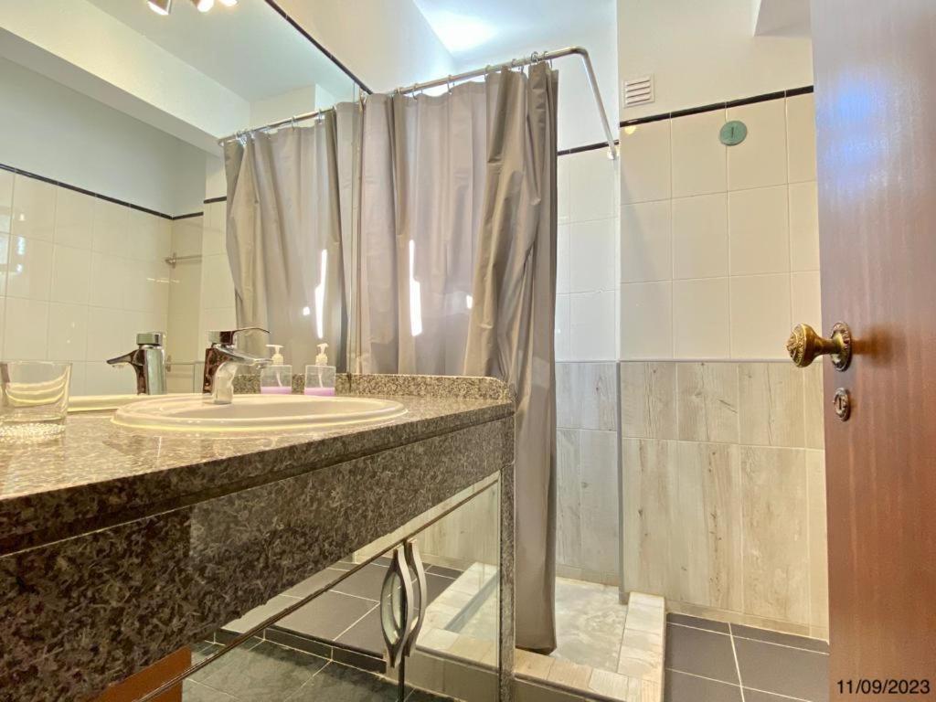Blife Anya Private Rooms Фаро Екстериор снимка